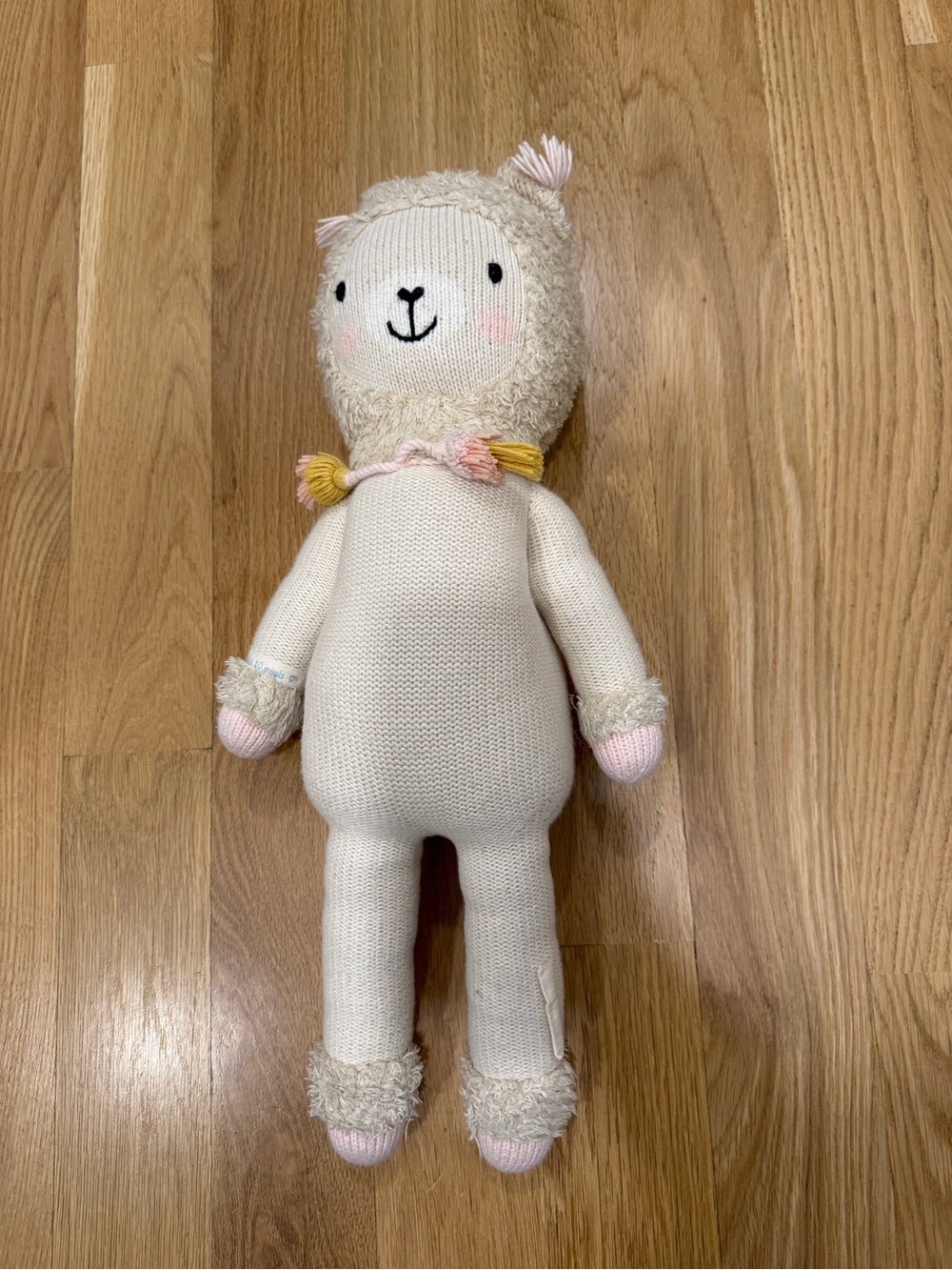 Cuddle + Kind Lola llama 20 in